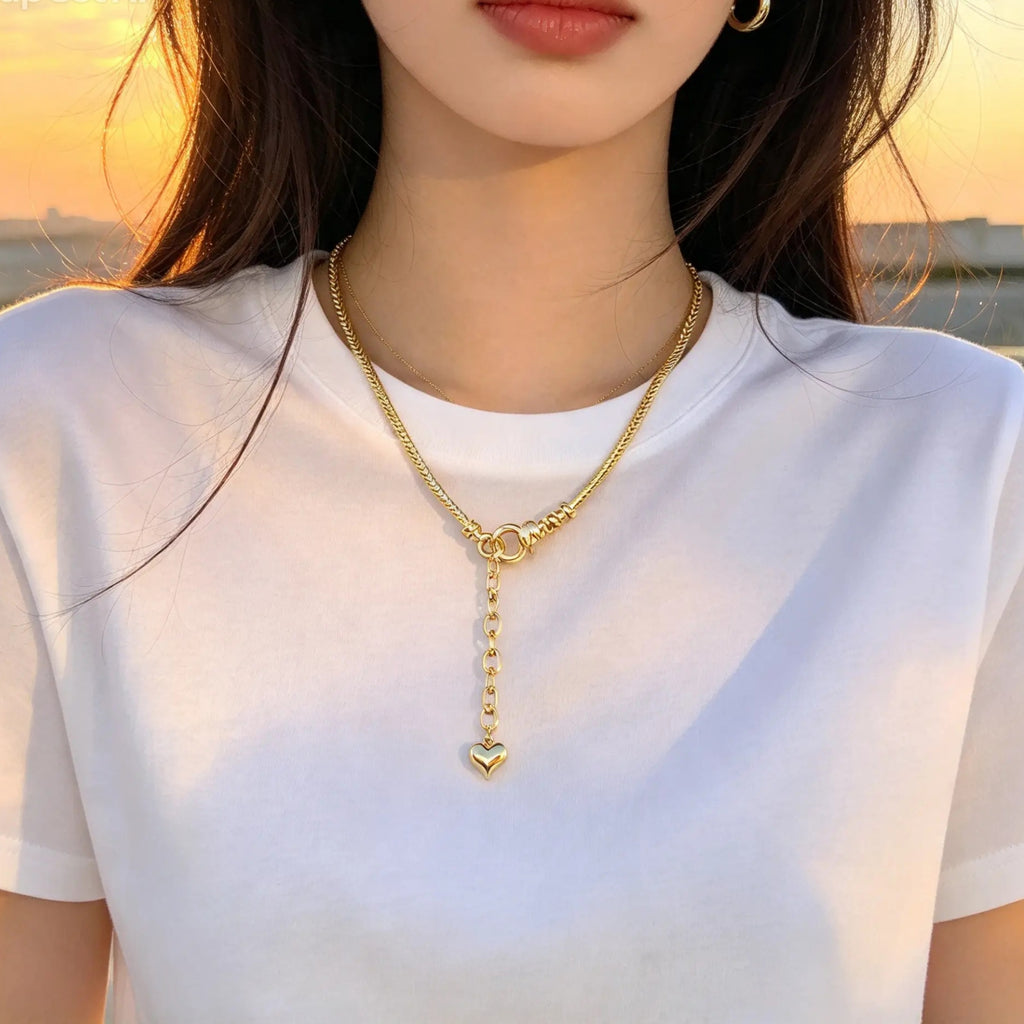 Collar Lari