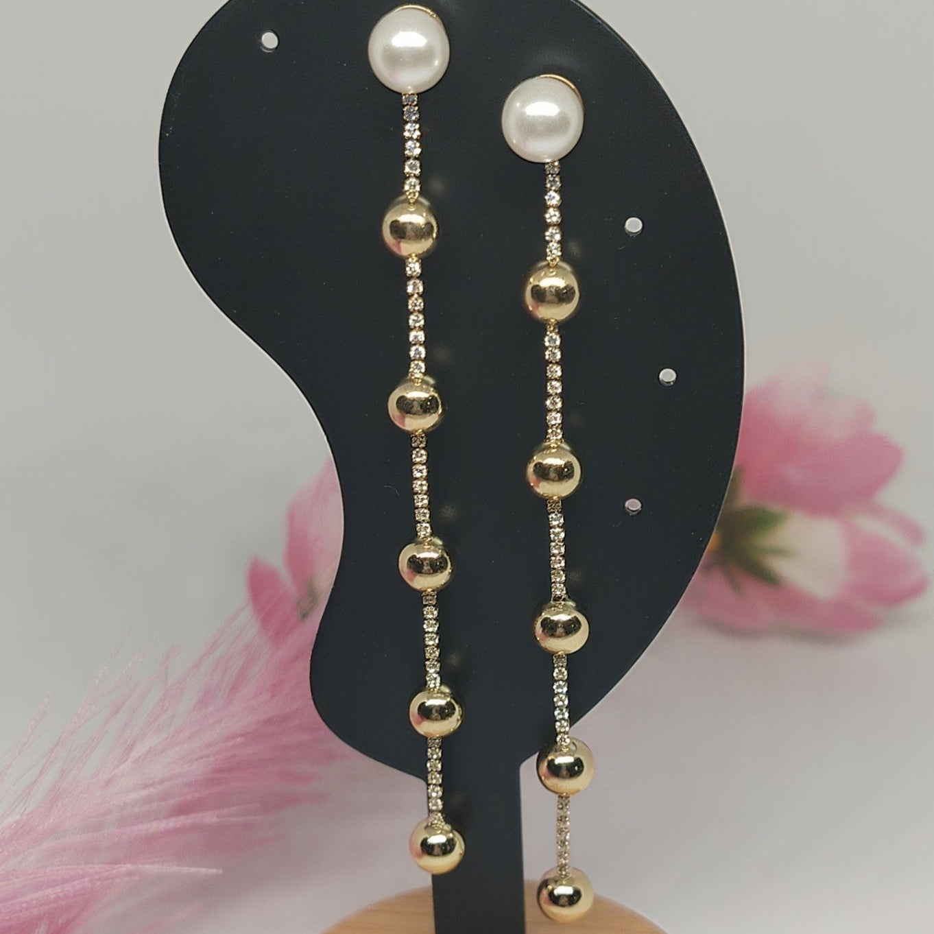 Aretes Adhara