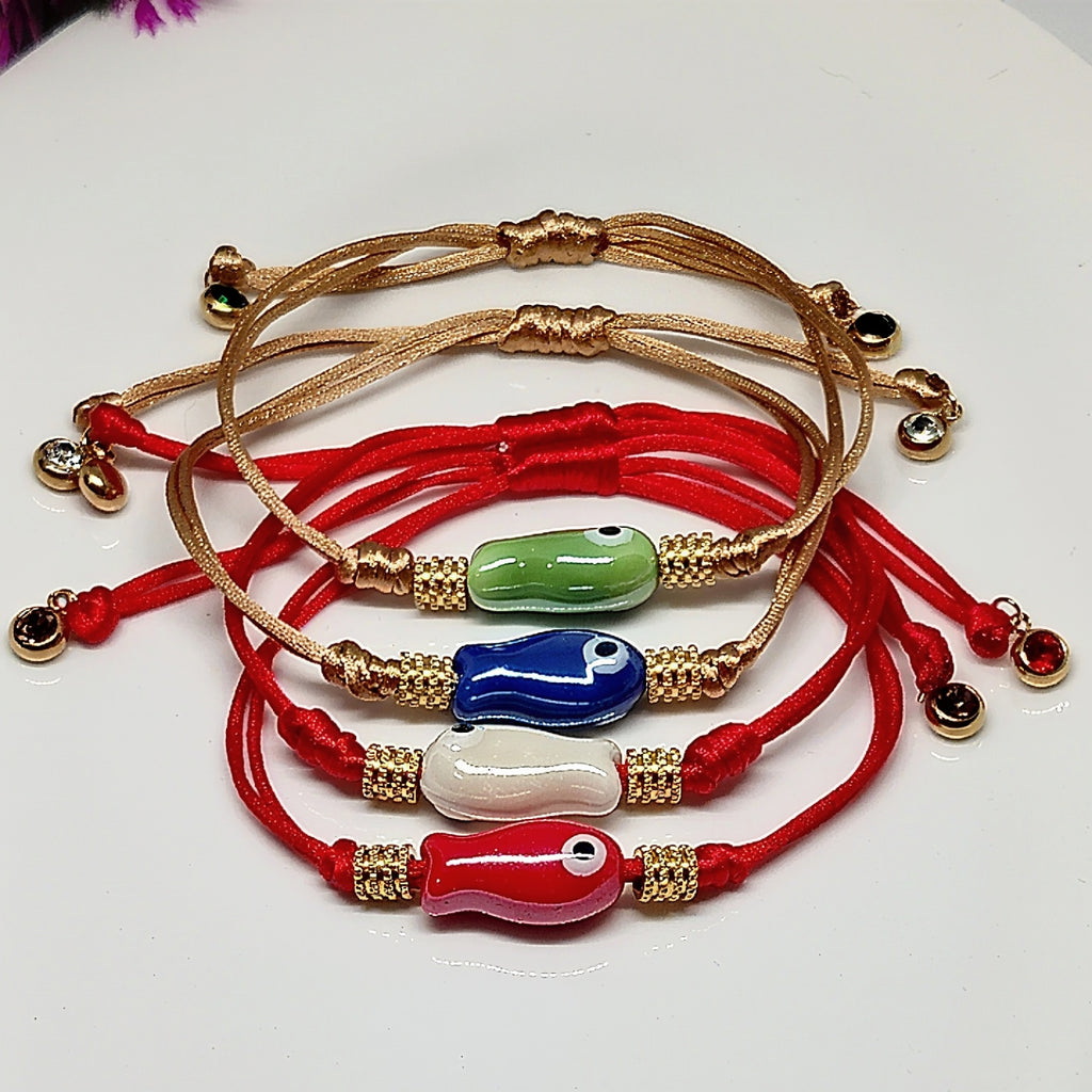 Pulsera de hilo con pez