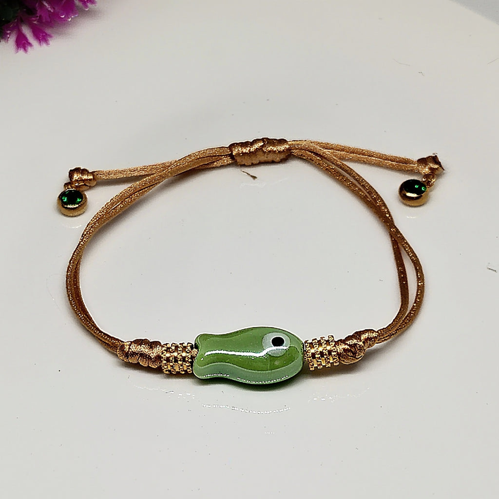 Pulsera de hilo con pez